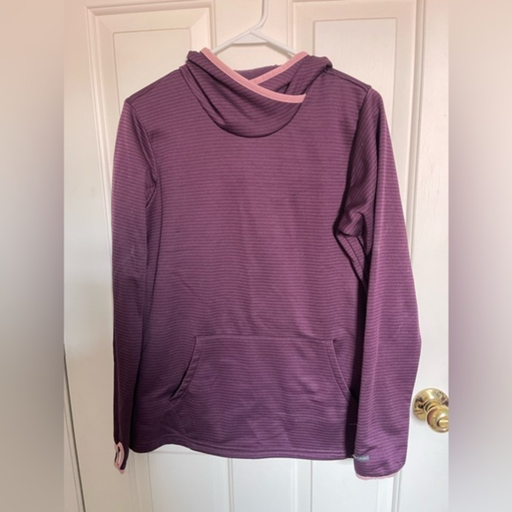 Columbia Sweatshirt‎